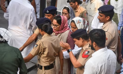 എഎസ്‌ഐ സന്ദീപ് ലാത്തര്‍ ആത്മഹത്യ ചെയ്ത സംഭവം; മരിച്ച ഐപിഎസ് ഉദ്യോഗസ്ഥന്‍ വൈ പുരണ്‍ കുമാറിന്റെ ഭാര്യക്കെതിരേ കേസ്