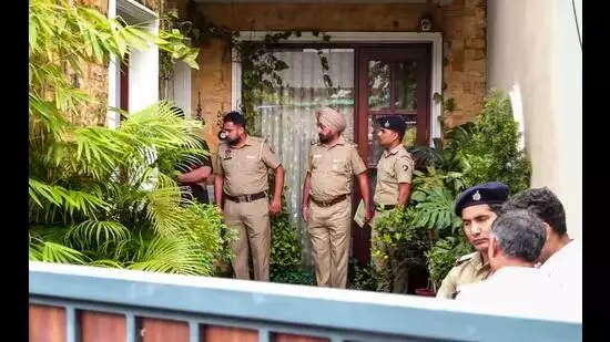 വൈ പുരണ്‍ കുമാറിന്റേത് ആത്മഹത്യ തന്നെയെന്ന്  പോസ്റ്റ്‌മോര്‍ട്ടം റിപോര്‍ട്ട്