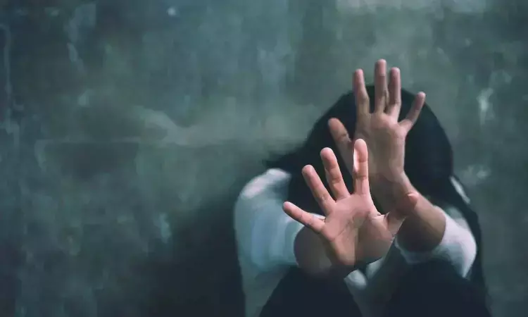 ഗര്‍ഭിണിയായ 18കാരിയെ കൊലപ്പെടുത്തി സെപ്റ്റിക് ടാങ്കില്‍ തള്ളിയ സംഭവം: ആത്മീയ ചികില്‍സകനും മക്കളും പിടിയില്‍