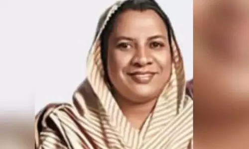 ഇടിമിന്നലേറ്റ് യുവതി മരിച്ചു