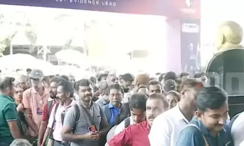 നിരീശ്വരവാദി സമ്മേളനത്തില് തോക്കുമായി എത്തിയത് നിരീശ്വരവാദി തന്നെ; ഡിവൈഎഫ്ഐ നേതാവിനെ കൊലപ്പെടുത്തിയ കേസിലെ സാക്ഷിയാണ് നിരീശ്വരവാദി സമ്മേളനത്തില് തോക്കുമായി എത്തിയത് നിരീശ്വരവാദി തന്നെ; ഡിവൈഎഫ്ഐ നേതാവിനെ കൊലപ്പെടുത്തിയ കേസിലെ സാക്ഷിയാണ്