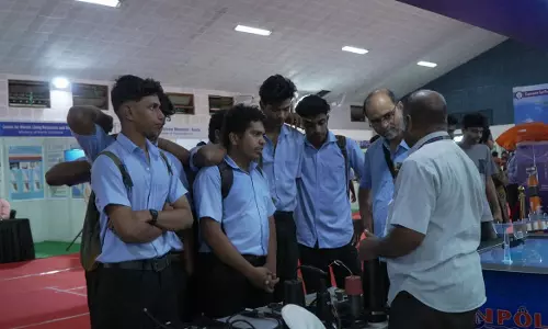 കാലിക്കറ്റ് എൻഐടിയിൽ മൂന്നുനാൾ നീണ്ട ശാസ്ത്ര - സാങ്കേതിക മേള സമാപിച്ചു. കാലിക്കറ്റ് എൻഐടിയിൽ മൂന്നുനാൾ നീണ്ട ശാസ്ത്ര - സാങ്കേതിക മേള സമാപിച്ചു.