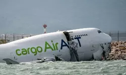 เดฒเดพเดจเตโเดกเต เดเตเดฏเตเดฏเตเดจเตเดจเดคเดฟเดจเดฟเดเต เดตเดฟเดฎเดพเดจเด เดฑเดฃเตโเดตเตเดฏเดฟเดฒเตโ เดจเดฟเดจเตเดจเต เดเดเดฒเดฟเดฒเตเดเตเดเต เดคเตเดจเตเดจเดฟเดฎเดพเดฑเดฟ; เดฐเดฃเตเดเตเดฎเดฐเดฃเด เดฒเดพเดจเตโเดกเต เดเตเดฏเตเดฏเตเดจเตเดจเดคเดฟเดจเดฟเดเต เดตเดฟเดฎเดพเดจเด เดฑเดฃเตโเดตเตเดฏเดฟเดฒเตโ เดจเดฟเดจเตเดจเต เดเดเดฒเดฟเดฒเตเดเตเดเต เดคเตเดจเตเดจเดฟเดฎเดพเดฑเดฟ; เดฐเดฃเตเดเตเดฎเดฐเดฃเด