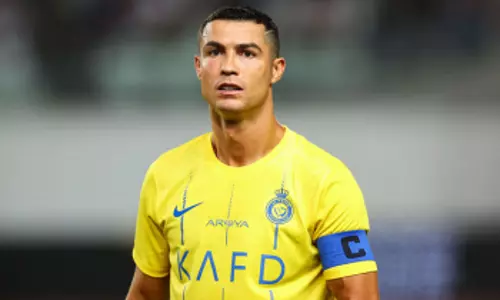 ക്രിസ്റ്റിയാനോ റൊണാള്ഡോ ഇന്ത്യയിലേക്കില്ല; എഫ് സി ഗോവയ്ക്കെതിരായ സ്ക്വാഡില് ഉള്പ്പെടുത്തിയില്ല ക്രിസ്റ്റിയാനോ റൊണാള്ഡോ ഇന്ത്യയിലേക്കില്ല; എഫ് സി ഗോവയ്ക്കെതിരായ സ്ക്വാഡില് ഉള്പ്പെടുത്തിയില്ല