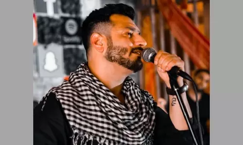 ഹൃദയാഘാതത്തെ തുടര്ന്ന് ഗായകന് ഋഷഭ് ടണ്ഠന് അന്തരിച്ചു. ഹൃദയാഘാതത്തെ തുടര്ന്ന് ഗായകന് ഋഷഭ് ടണ്ഠന് അന്തരിച്ചു.