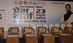 ബിഹാറില്‍ മഹാഗഡ്ബന്ധന്‍ മുഖ്യമന്ത്രി സ്ഥാനാര്‍ഥിയെ പ്രഖ്യാപിച്ചു; പോസ്റ്ററില്‍ രാഹുല്‍ഗാന്ധിയും കോണ്‍ഗ്രസുമില്ല, തേജസ്വി യാദവ് മാത്രം