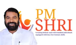 ഫണ്ടിന് വേണ്ടി കാവിവല്ക്കരണത്തിന് കൂട്ടുനിന്ന് സിപിഎം ഫണ്ടിന് വേണ്ടി കാവിവല്ക്കരണത്തിന് കൂട്ടുനിന്ന് സിപിഎം