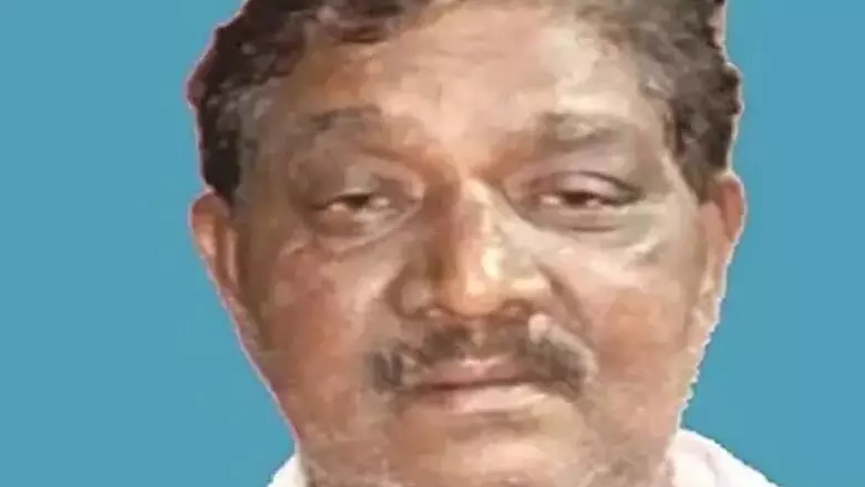 ക്രഷര് ഉടമയെ കഴുത്തറത്തു കൊന്ന കേസ്; ജാമ്യത്തിലിറങ്ങിയ പ്രതി മരിച്ചു ക്രഷര് ഉടമയെ കഴുത്തറത്തു കൊന്ന കേസ്; ജാമ്യത്തിലിറങ്ങിയ പ്രതി മരിച്ചു