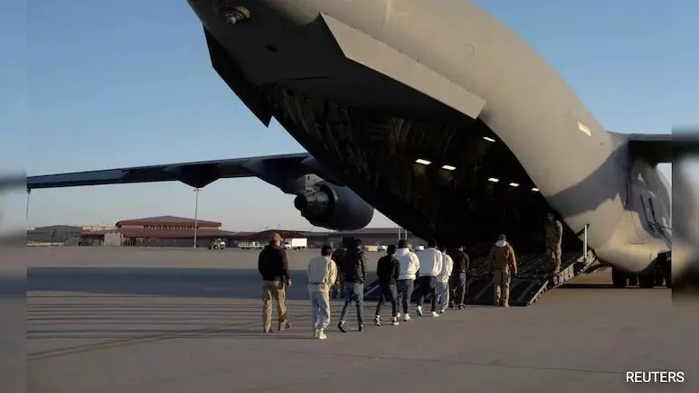 ഹരിയാനയില് നിന്നുള്ള 54 യുവാക്കളെ നാടുകടത്തി യുഎസ് ഹരിയാനയില് നിന്നുള്ള 54 യുവാക്കളെ നാടുകടത്തി യുഎസ്