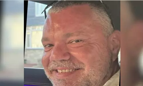 മുസ്‌ലിം വിദ്യാര്‍ഥികളെ പരിഹസിച്ച അധ്യാപകന് വിലക്ക്