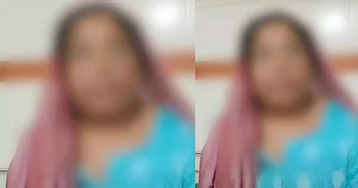 കൊല്ലത്ത് മന്ത്രവാദത്തിന്റെ പേരില് ഭാര്യയോട് ക്രൂരത, മുഖത്ത് തിളച്ച മീന്കറിയൊഴിച്ചു; ഭര്ത്താവിനെതിരേ കേസെടുത്ത് പോലിസ് കൊല്ലത്ത് മന്ത്രവാദത്തിന്റെ പേരില് ഭാര്യയോട് ക്രൂരത, മുഖത്ത് തിളച്ച മീന്കറിയൊഴിച്ചു; ഭര്ത്താവിനെതിരേ കേസെടുത്ത് പോലിസ്