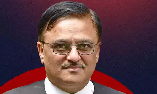 വികസനത്തിന് തടസം ജുഡീഷ്യറിയാണെന്ന് പ്രധാനമന്ത്രിയുടെ ഉപദേഷ്ടാവ്; വികസനം ഭരണഘടനാപരമായാണ് നടക്കേണ്ടതെന്ന് സുപ്രിംകോടതി മുന് ജഡ്ജി വികസനത്തിന് തടസം ജുഡീഷ്യറിയാണെന്ന് പ്രധാനമന്ത്രിയുടെ ഉപദേഷ്ടാവ്; വികസനം ഭരണഘടനാപരമായാണ് നടക്കേണ്ടതെന്ന് സുപ്രിംകോടതി മുന് ജഡ്ജി