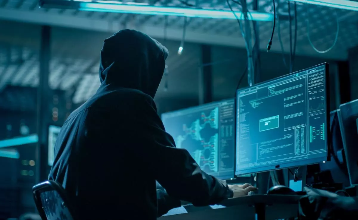 പൂനെയില്‍ ഡിജിറ്റല്‍ അറസ്റ്റ് തട്ടിപ്പ്: 1.2 കോടി നഷ്ടപ്പെട്ടതില്‍ മനോവിഷമം; വയോധികന്‍ മരിച്ചു