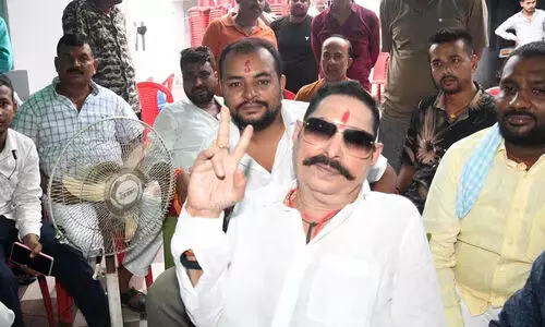 സത്യം വിജയിക്കും; ജന് സുരാജ് പാര്ട്ടി നേതാവിനെ വെടിവച്ചു കൊന്ന കേസിലെ പ്രതിയായ ജെഡിയു സ്ഥാനാര്ത്ഥി സത്യം വിജയിക്കും; ജന് സുരാജ് പാര്ട്ടി നേതാവിനെ വെടിവച്ചു കൊന്ന കേസിലെ പ്രതിയായ ജെഡിയു സ്ഥാനാര്ത്ഥി