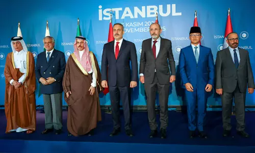 ഗസയുടെ പുനര്നിര്മാണം: തുര്ക്കിയില് യോഗം ചേര്ന്ന് ഇസ്ലാമിക രാജ്യങ്ങള് ഗസയുടെ പുനര്നിര്മാണം: തുര്ക്കിയില് യോഗം ചേര്ന്ന് ഇസ്ലാമിക രാജ്യങ്ങള്