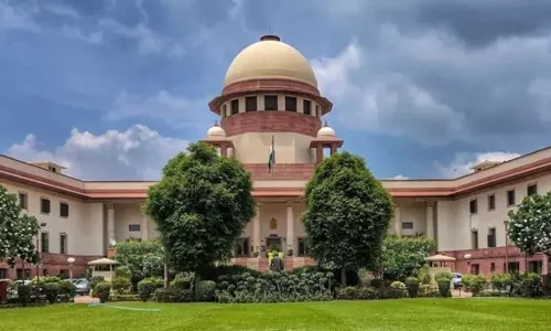 സര്‍ക്കാര്‍ സഹായം ലഭിക്കുന്ന സ്ഥാപനങ്ങളില്‍ സംവരണം വേണമെന്ന് ഹരജി; സര്‍ക്കാരിന് നിവേദനം നല്‍കണമെന്ന് സുപ്രിംകോടതി