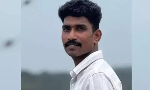 പോലിസുകാരന്‍ വീടിന് സമീപം തൂങ്ങിമരിച്ച നിലയില്‍