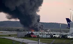 അമേരിക്കയില്‍ ടേക്ക് ഓഫിന് തൊട്ടുപിന്നാലെ കാര്‍ഗോ വിമാനം കത്തിയമര്‍ന്നു; മൂന്നു മരണം, നിരവധി പേര്‍ക്ക് പരിക്ക്