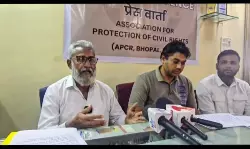 മുള്ട്ടായിലെ വര്ഗീയ സംഘര്ഷം; എഫ്ഐആര് ഉടന് രജിസ്റ്റര് ചെയ്യണമെന്ന് വസ്തുതാന്വേഷണ സംഘം മുള്ട്ടായിലെ വര്ഗീയ സംഘര്ഷം; എഫ്ഐആര് ഉടന് രജിസ്റ്റര് ചെയ്യണമെന്ന് വസ്തുതാന്വേഷണ സംഘം