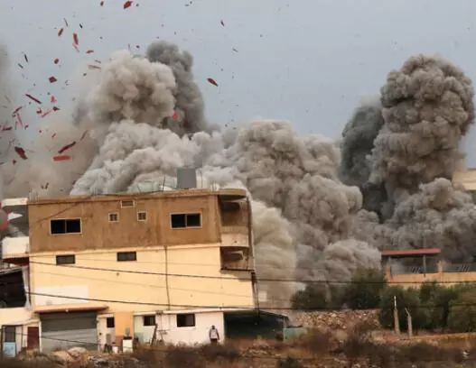 തെക്കന്‍ ലെബനനില്‍ വ്യോമാക്രമണം നടത്തി ഇസ്രായേല്‍