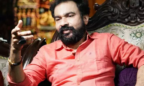 പുരാവസ്തു തട്ടിപ്പുകേസിലെ മുഖ്യപ്രതി മോന്‍സണ്‍ മാവുങ്കലിന്റെ വീട്ടില്‍ മോഷണം