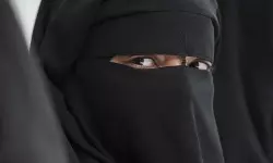 ബുര്‍ഖ ധരിച്ച് അകത്ത് കയറാന്‍ പറ്റില്ല; മുസ് ലിം സ്ത്രീക്ക് പ്രവേശനം നിഷേധിച്ച് ഡല്‍ഹിയിലെ സര്‍ക്കാര്‍ ആശുപത്രി