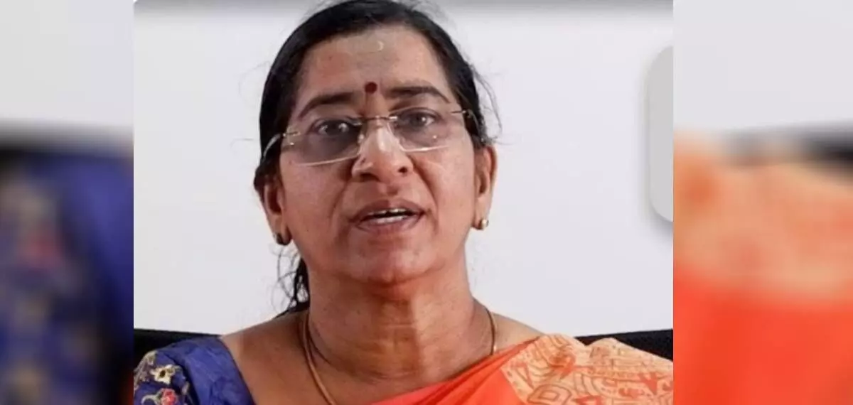 ജാതി അധിക്ഷേപത്തില്‍ കേരള സര്‍വകലാശാല സംസ്‌കൃത വിഭാഗം മേധാവിക്കെതിരേ കേസെടുത്തു