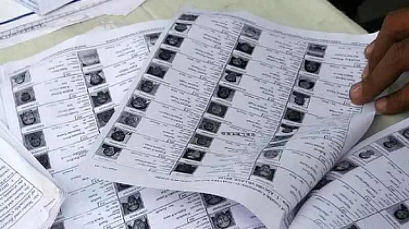 കോഴിക്കോട് ബിഎല്‍ഒ കുഴഞ്ഞുവീണു