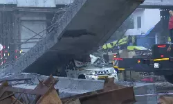 അരൂർ - തുറവൂർ ഉയരപ്പാതയിൽ  പിക്കപ്പ് വാനിന് മുകളിലേക്ക് ഗർഡർ വീണ് ഡ്രൈവർ മരിച്ചു