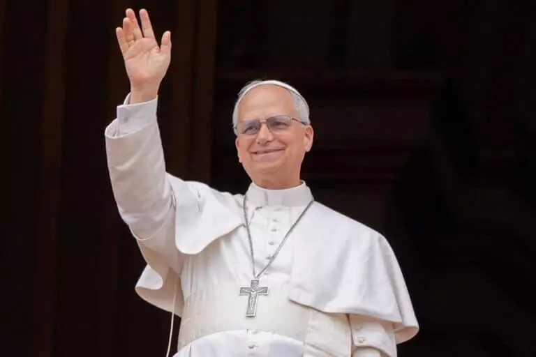 ഫ്രാന്സിലെ ഡൊസൂളില് യേശു ക്രിസ്തു പ്രത്യക്ഷപ്പെട്ടതായുള്ള അവകാശ വാദം തള്ളി വത്തിക്കാന് ഫ്രാന്സിലെ ഡൊസൂളില് യേശു ക്രിസ്തു പ്രത്യക്ഷപ്പെട്ടതായുള്ള അവകാശ വാദം തള്ളി വത്തിക്കാന്