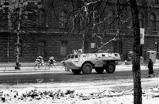 മുസ് ലിംകളെ കൊല്ലാന് സെര്ബിയന് ആര്മിക്കൊപ്പം ഇറ്റാലിയന് പൗരന്മാര് പങ്കെടുത്തതായുള്ള ആരോപണം; 30 വര്ഷങ്ങള്ക്ക് ശേഷം അന്വേഷണം മുസ് ലിംകളെ കൊല്ലാന് സെര്ബിയന് ആര്മിക്കൊപ്പം ഇറ്റാലിയന് പൗരന്മാര് പങ്കെടുത്തതായുള്ള ആരോപണം; 30 വര്ഷങ്ങള്ക്ക് ശേഷം അന്വേഷണം