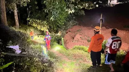 ജാവ ദ്വീപില്‍ മണ്ണിടിച്ചില്‍; രണ്ടു മരണം