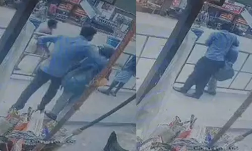 യുവാവിനെ കഴുത്ത് ഞെരിച്ചു കൊല്ലാന്‍ ശ്രമം; പഞ്ചായത്തംഗത്തിന് എതിരെ കേസ്