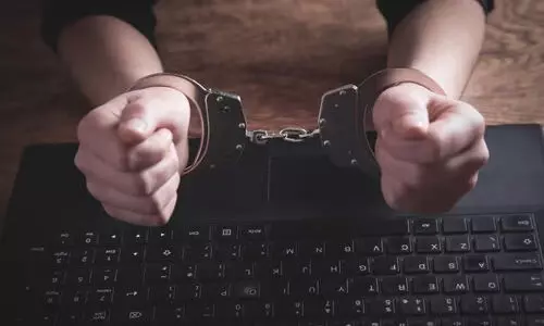 പയ്യോളി സ്വദേശിയെ വിര്‍ച്വലി അറസ്റ്റ് ചെയ്ത് 1.51 കോടി രൂപ തട്ടി