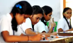 സ്കൂൾ അർധ വാർഷിക പരീക്ഷ ഡിസംബർ 15 മുതൽ 23 വരെ സ്കൂൾ അർധ വാർഷിക പരീക്ഷ ഡിസംബർ 15 മുതൽ 23 വരെ