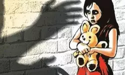 നാലു വയസുകാരിയെ ചട്ടുകം കൊണ്ട് പൊള്ളിച്ചു; മാതാവ് അറസ്റ്റില്‍