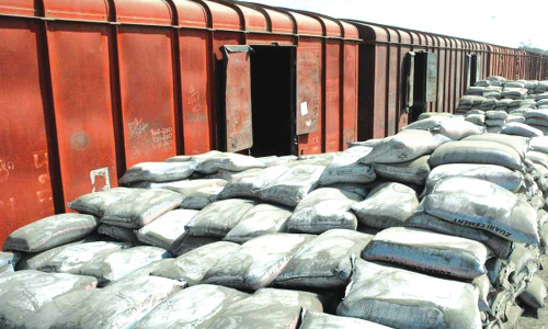 സിമന്റിന്റെ ചരക്കുകൂലി റെയില്വെ കുറച്ചു സിമന്റിന്റെ ചരക്കുകൂലി റെയില്വെ കുറച്ചു