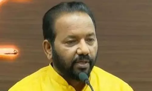 പെരിങ്ങമല ലേബര് കോണ്ട്രാക്ട് സഹകരണ സംഘം അഴിമതി; ബിജെപി നേതാക്കള് പലിശസഹിതം പണം തിരിച്ചടക്കണമെന്ന് ഉത്തരവ് പെരിങ്ങമല ലേബര് കോണ്ട്രാക്ട് സഹകരണ സംഘം അഴിമതി; ബിജെപി നേതാക്കള് പലിശസഹിതം പണം തിരിച്ചടക്കണമെന്ന് ഉത്തരവ്