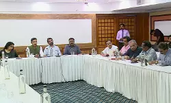 എസ്ഐആര് സമയക്രമം മാറ്റില്ല, കരട് പട്ടിക ഡിസംബര് 9ന് പ്രസിദ്ധീകരിക്കും എസ്ഐആര് സമയക്രമം മാറ്റില്ല, കരട് പട്ടിക ഡിസംബര് 9ന് പ്രസിദ്ധീകരിക്കും