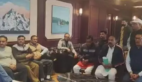 ഉന മസ്ജിദ് ലക്ഷ്യമിട്ട് ഹിന്ദുത്വര് ഉന മസ്ജിദ് ലക്ഷ്യമിട്ട് ഹിന്ദുത്വര്