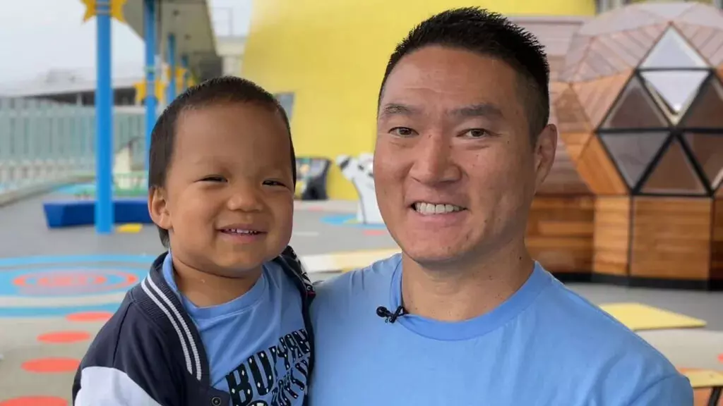 ജീന്‍ തെറാപ്പിയിലൂടെ രോഗമുക്തി നേടിയ ആദ്യ വ്യക്തിയായി മാറി മൂന്നു വയസുകാരന്‍