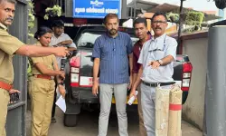 ഹരിത ചട്ടലംഘനം; കോഴിക്കോട് ജില്ലയില്‍ 450 കിലോയോളം നിരോധിത ഫ്‌ലക്‌സ് പിടിച്ചെടുത്തു