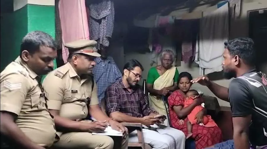 പാലക്കാട്ട് സ്ഥാനാര്‍ഥിത്വത്തില്‍ നിന്ന് പിന്മാറാന്‍ പണം വാഗ്ദാനം ചെയ്ത ബിജെപി നേതാക്കള്‍ക്കെതിരേ കേസെടുത്തു