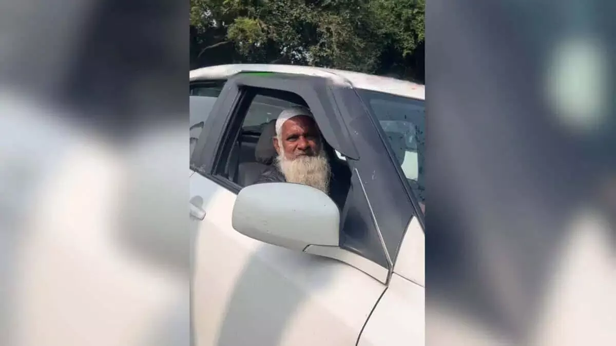 താജ്മഹലിന് സമീപത്ത് വയോധികനെ ജയ് ശ്രീ റാം വിളിപ്പിക്കാന്‍ നിര്‍ബന്ധിച്ച് ഹിന്ദുത്വര്‍