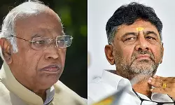 ദലിതന്‍ മുഖ്യമന്ത്രിയാകുന്നത് ചരിത്രപരമായ നിമിഷമായിരിക്കും; ഖാര്‍ഗെയെ മുഖ്യമന്ത്രിയായി നിയമിക്കണമെന്ന് അഭ്യര്‍ഥിച്ച് സോണിയാഗാന്ധിക്ക് കത്തെഴുതി കെപിസിസി ഭാരവാഹികള്‍