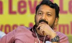 വിദേശത്തേക്ക് കടന്നേക്കുമെന്ന് സൂചന; വിമാനത്താവളത്തില്‍ രാഹുലിനായി ലുക്ക്ഔട്ട് നോട്ടിസ്