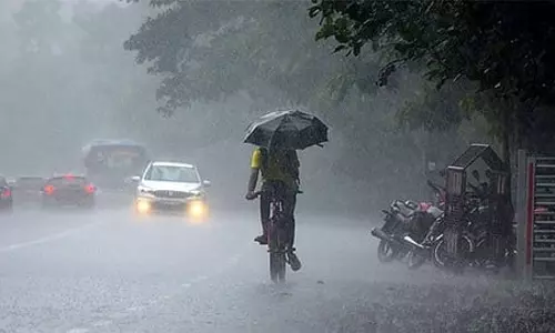 സംസ്ഥാനത്ത് ഇന്ന് മുതൽ അഞ്ച് ദിവസം മഴ തുടരും സംസ്ഥാനത്ത് ഇന്ന് മുതൽ അഞ്ച് ദിവസം മഴ തുടരും