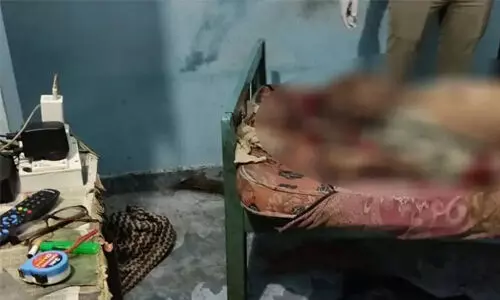 ലോഡ്ജില്‍ വയോധികന്‍ മരിച്ച നിലയില്‍