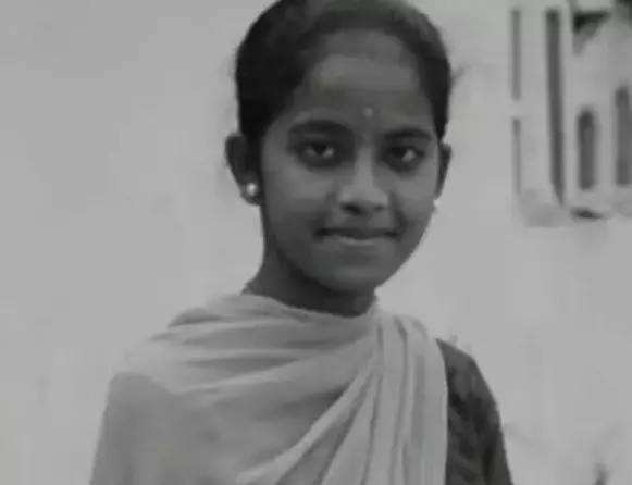 ഡിറ്റ് വാ ചുഴലിക്കാറ്റ്: വീട് തകര്‍ന്ന് യുവതി മരിച്ചു