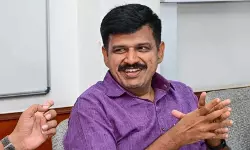 അതിജീവിതയെ അപമാനിച്ച സംഭവം; മുന്‍കൂര്‍ ജാമ്യം തേടി സന്ദീപ് വാര്യര്‍